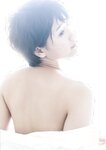 [Photobook] Ai Mukai 向井藍 1st写真集『あいいろ』[75P]