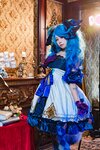 [Cosplay] 咬一口兔娘 兔兔班车 格温