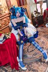 [Cosplay] 咬一口兔娘 兔兔班车 格温
