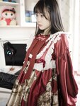 [Cosplay] 幻琪琪 红色Lolita 黑丝