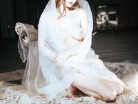 [Cosplay] 秋和柯基 夏小秋秋秋 纱
