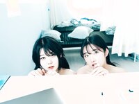 [Loozy] Sonson (손손) x Zia (지아) - Bitch Academy