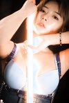 [PINK] U.Hwa (은유화) - Secret Present No.02