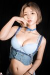 [PINK] U.Hwa (은유화) - Secret Present No.02