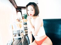 [Loozy] Booty Queen - Vinyl Aprons (+S.Ver)