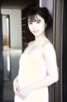 FRIDAYデジタル写真集 海里 元高級デパート受付嬢が脱いだっ