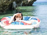 【特典映像付き！】海に見惚れて 八掛うみ【ヌード写真集】FANZA限定特別カット付き