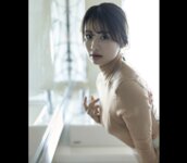 [FRIDAY] 2023.05.25 平嶋夏海 秘密のベッド･イン 30歳､オトナ″なっちゃん″を極上ホテルで