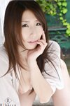 [Photobook] 篠田あゆみ デジタル写真集『巻き起こる媚薬の風 』