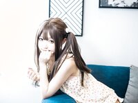 [COSPLAY] 神沢永莉 黄色吊带睡衣兔兔