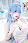 [COSPLAY] 宫本桜 Nikke胜利女神 海伦娜礼服