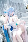 [COSPLAY] 宫本桜 Nikke胜利女神 海伦娜礼服