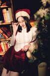 [COSPLAY] 年年 - 小红帽 [41P-336.48MB]