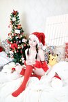 [COSPLAY] 年年 - 圣诞2022 [41P-233MB]