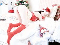 [COSPLAY] 年年 - 圣诞2022 [41P-233MB]