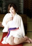 [Photobook] 2020.12.17 夏希 「自然体」 GRADOL Japan Book (グラドル ジャパン ブック)