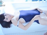 [Photobook]「夏海いく初裸 virgin nude」デジタル写真集