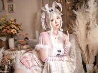 [COSPLAY] 皮皮奶 Vol.27 粉色兔兔 [71P-1.65GB]