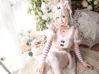 [COSPLAY] 皮皮奶 Vol.27 粉色兔兔 [71P-1.65GB]
