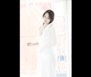 [FRIDAY] 2022.08.25 マンスリーガール015＝澄田綾乃「先行公開100カット＆ムービー」