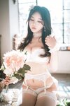 [DJAWA] Zzyuri - Alluring White