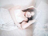 [DJAWA] Zzyuri - Alluring White