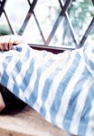 [Photobook] Makoto Ogawa 小川麻琴 - Natsu no Uta 夏ノ詩（なつのうた） (2006-08-28)