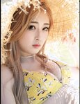 [FRIDAY] 2021.09.09 ゆうちゃみ「白肌VENUS」
