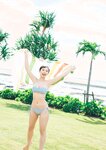 [Photobook] 菊地姫奈写真集 『moment』