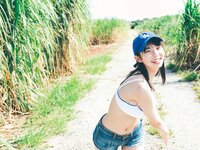 [Photobook] 菊地姫奈写真集 『moment』