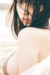 [Photobook] 菊地姫奈写真集 『moment』