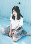 [Photobook] 菊地姫奈写真集 『moment』
