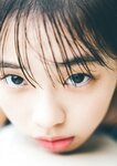[Photobook] 菊地姫奈写真集 『moment』