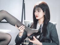 [COSPLAY] 鹿八岁 - 女上司和女下属 [70P3V-1.01GB]