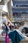 [COSPLAY] 年年 – 苗疆少女