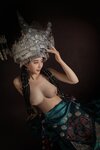 [COSPLAY] 年年 – 苗疆少女