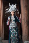 [COSPLAY] 年年 – 苗疆少女