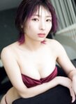 [FRIDAY] 2023.06.29 YouTuber えっちゃん エッチな水着を初解禁