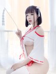 [COSPLAY] 皮皮奶 - 高叉巫女 [73P1V-221MB]