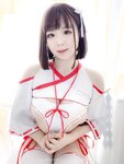 [COSPLAY] 皮皮奶 - 高叉巫女 [73P1V-221MB]