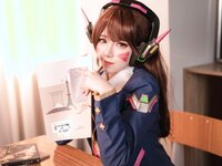 [Cosplay] Sally Dorasnow - D.Va