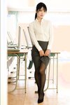 [Photobook] Aoi Mizutani 水谷あおい - Blue sunbeams 蒼い木漏れ日 (2021-12-10)