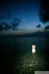[Graphis] Nao Yoshizaki 吉崎直緒 - X'mas Special in Miyako Island 2006