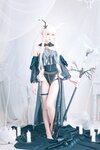 [Cosplay] Shimo 霜月- Tomorrow's Ark The Shining 明日方舟 闪灵