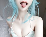 [Cosplay] Sally Dorasnow - Miku Bikini