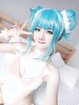 [Cosplay] Sally Dorasnow - Miku Bikini