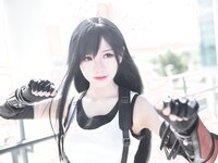 [Cosplay] Sally Dorasnow - Tifa