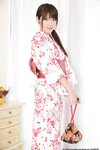 [LOVEPOP] Sara Yurikawa 百合川さら Photoset 01 - 07