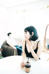 [Loozy] Zia (지아) - With Delivery Man