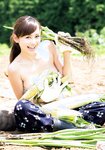 [Monthly Young Magazine] 2011 No.09 Mikie Hara, Yuka Kyomoto